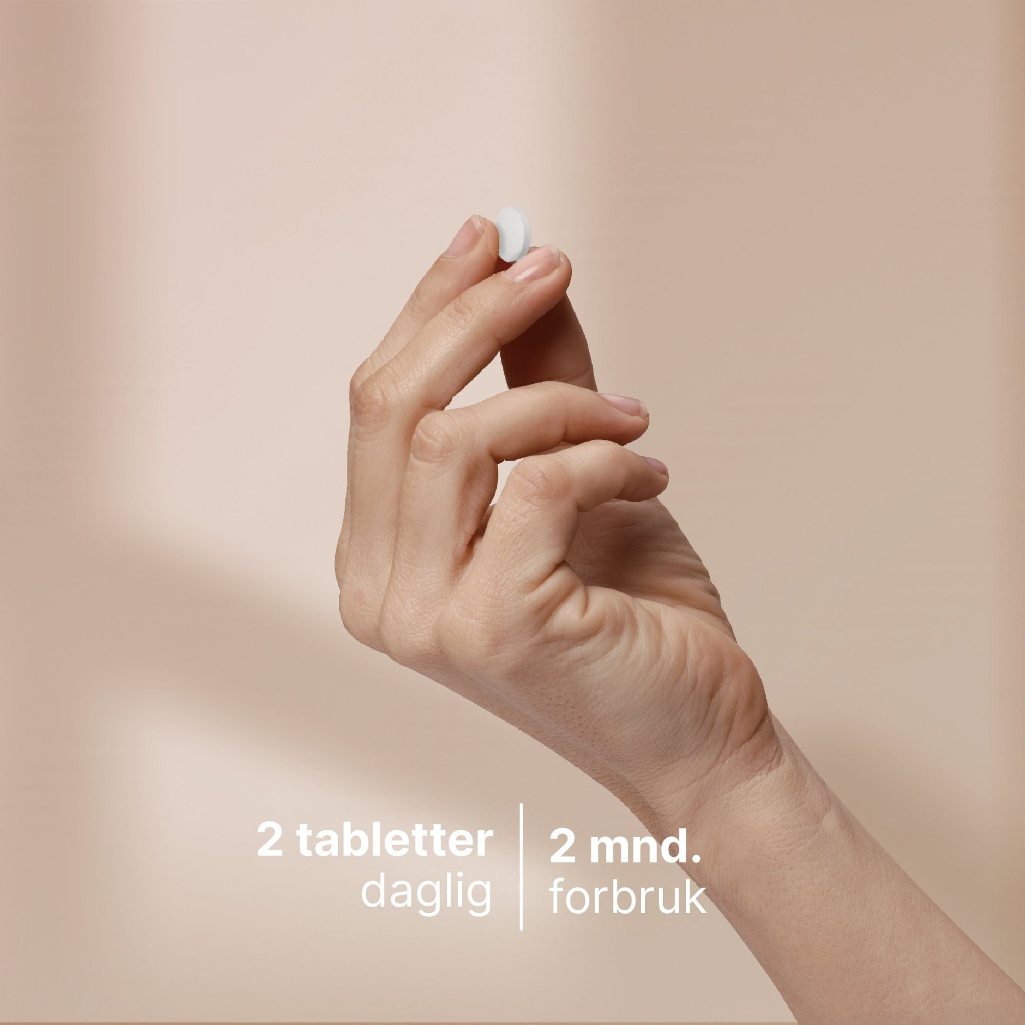 boks med Wellvita Multivitamin 50+ kosttilskudd med 12 vitaminer og 10 mineraler for voksne over 50 år