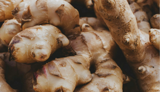 Movizin Complex kosttilskudd med ingefær, nype og boswellia for bedre leddhelse og bevegelighet.